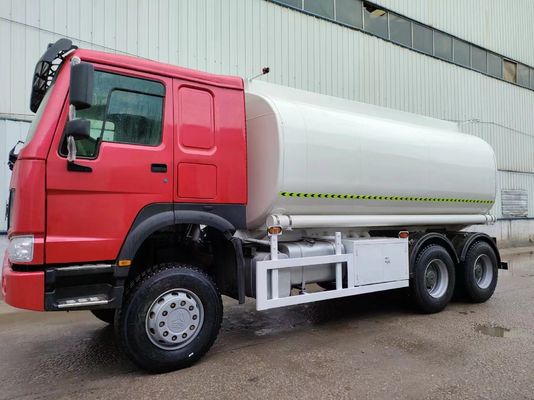 Sinotruk HOWO 6*4 10 ruedas 20000 litros Capacidad camión cisterna de combustible de aceite