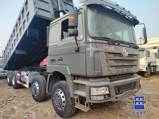 Certificado GCC Shacman F3000 8*4 camión de descarga con capacidad de motor de 6-8L en gris