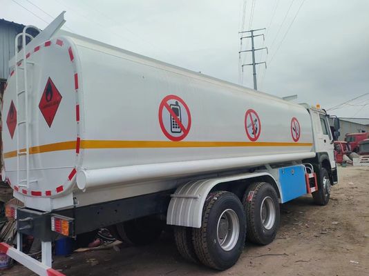 Cisterna de combustible para almacenamiento de petróleo Cisterna de combustible tipo 300L Sinotruk 9000kg