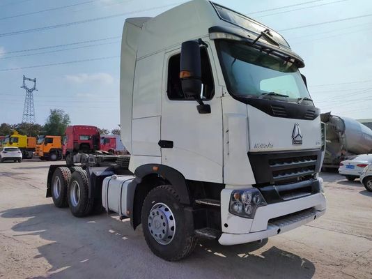 Sinotruk Howoa7 Camión de cabeza de tractor con diseño de neumáticos sin tubo y 351-450 caballos de fuerza
