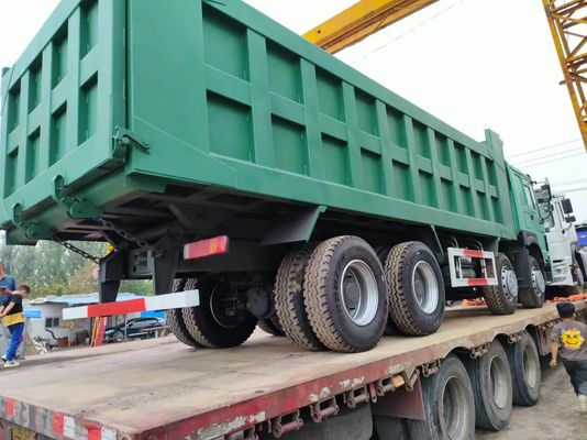 Estilo de elevación delantera 375HP Sinotruk HOWO 8*4 camión de descarga camión de segunda mano para descargar