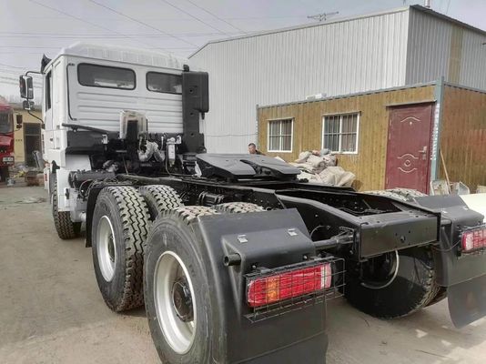 Shacman F3000 6X4 camión tractor de cabeza pesada con cabina cómoda y diseño de neumáticos radiales