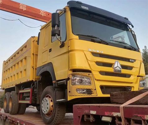 10 neumáticos Sinotruck HOWO 6*4 camión de segunda mano camión de descarga delantero estilo de elevación de emisiones Euro 3/4/5