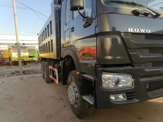 Vehículo comercial Sinotruck HOWO 6*4 Camión de basura Camión de segunda mano 10 neumáticos Color gris