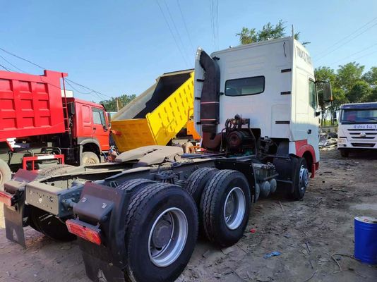 Suministro directo Sinotruk Howoa7 Tractor Truck Head Truck con diseño de neumáticos sin tubos