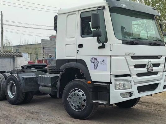 Camión de cabeza SINOTRUK HOWO 6*4 Camión tractor en buen estado con capacidad de motor de 4-6L