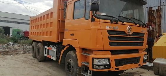 Usado HOWO 6 * 4 10 ruedas 371HP camión de descarga con una capacidad de motor de 6-8L y 10 ruedas