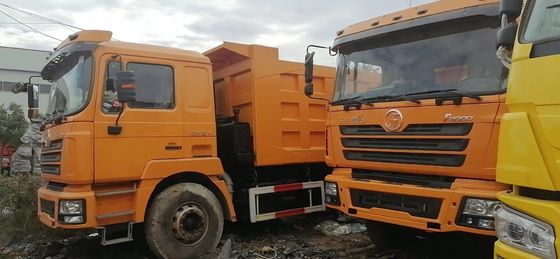 Usado HOWO 6 * 4 10 ruedas 371HP camión de descarga con una capacidad de motor de 6-8L y 10 ruedas