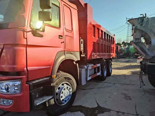 Sinotruck HOWO 6*4 camión de descarga con neumáticos 12.00r20 y capacidad del motor 6-8L