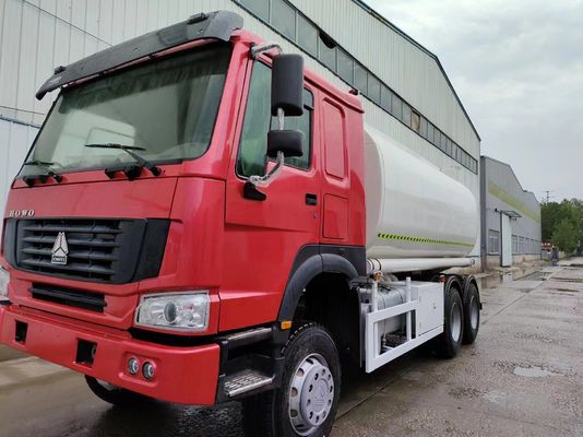 20000 litros 4 compartimientos HOWO 6X4 Camión tanque de combustible para el almacenamiento de petróleo
