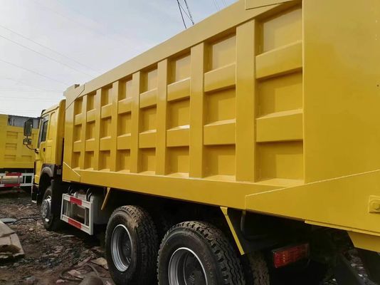 Sinotruck HOWO Camión con tirador 6*4 Camión de descarga Camión de segunda mano con 10 neumáticos y 1