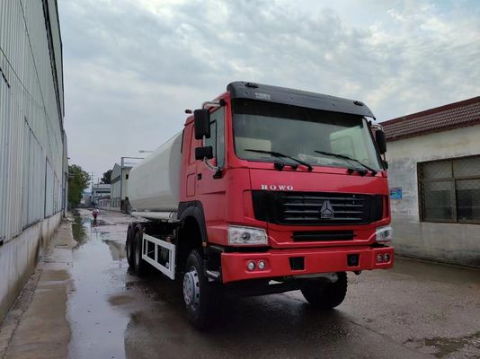 Sinotruk HOWO 6*4 10 ruedas 20000 litros Capacidad camión cisterna de combustible de aceite