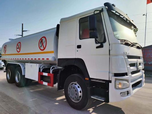 20000 litros Camión cisterna de acero al carbono 6X4 para gasóleo diesel directamente desde asientos ≤5