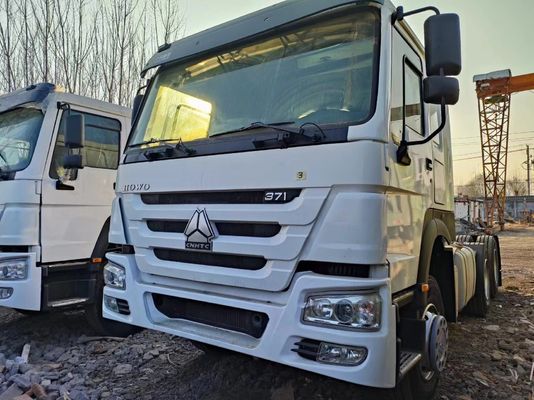 Combustible mecánico diésel blanco Sinotruk HOWO 6*4 Camión tractor caja de cambios manual