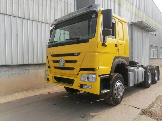 Sinotruk HOWO camión tractor de alta potencia con 6800 * 2496 * 2950mm tamaño