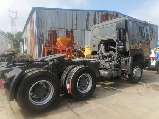 Sinotruk HOWO 6X4 10 camión tractor de ruedas usadas con transmisión de trabajo pesado en gris