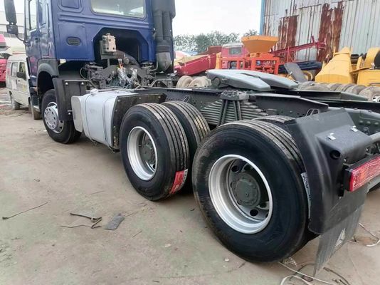 Sinotruk azul HOWO 6X4 10 ruedas camión tractor de segunda mano con una poderosa capacidad de remolque