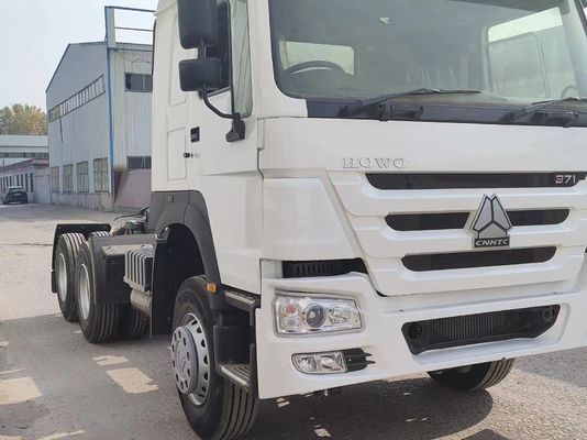 Sinotruk HOWO 6*4 camión tractor para el transporte de carga pesada