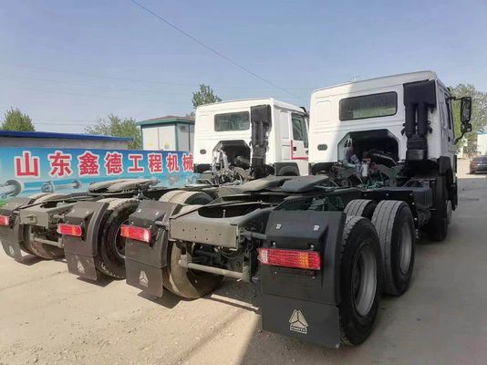 Precio asequible 351-450hp Usado HOWO 6X4 10 neumático camión tractor 420hp Euro 3 diesel