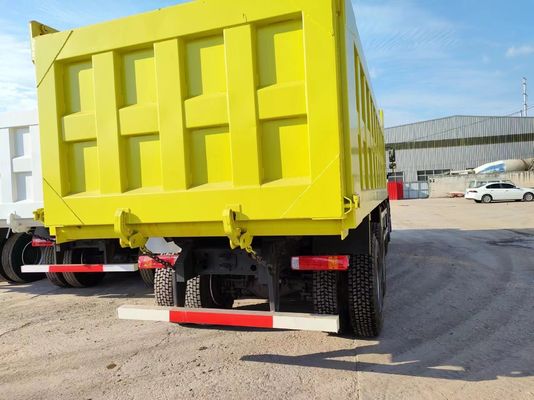 12 ruedas Sinotruk HOWO 8*4 estilo de elevación frontal camión descargable transmisión manual