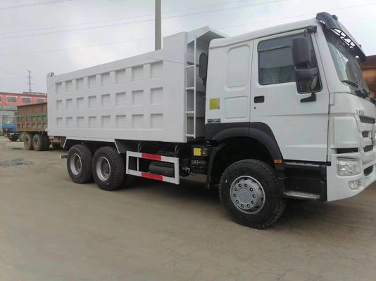 Sinotruk HOWO 6*4 camión de segunda mano con estilo de elevación frontal y color diferente
